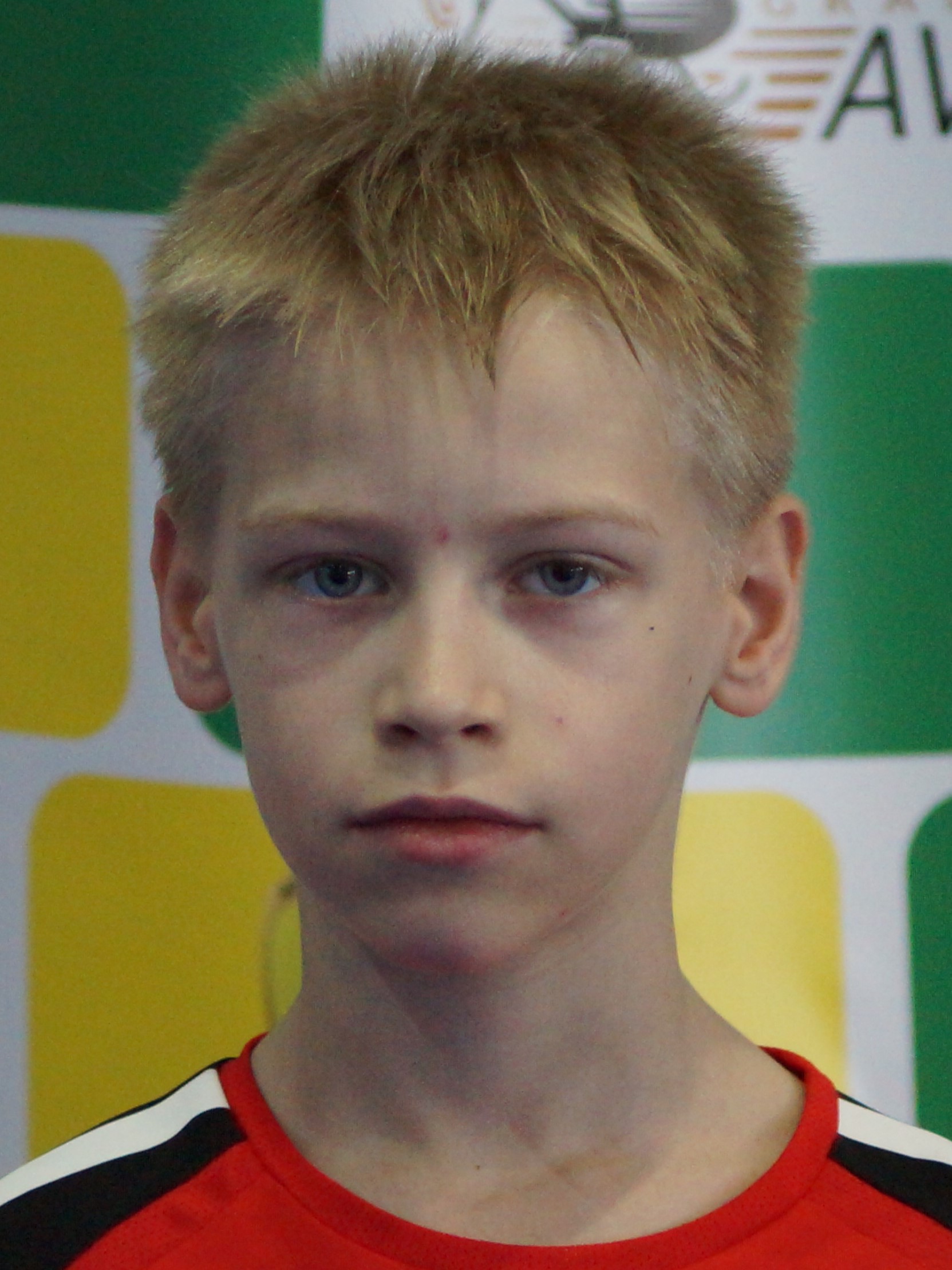 Смольняков Дмитро