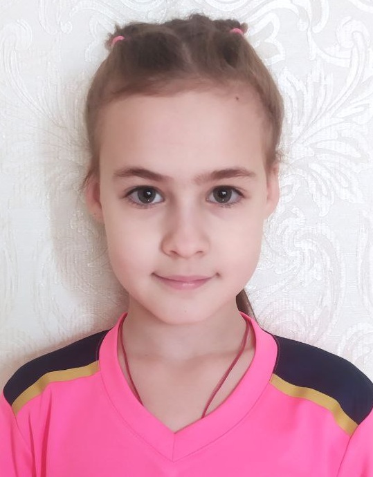 Горбуля Поліна